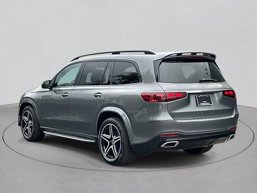 2026 Mercedes-Benz GLS 450 Base