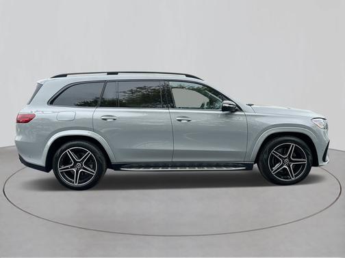 2024 Mercedes-Benz GLS 450 Base