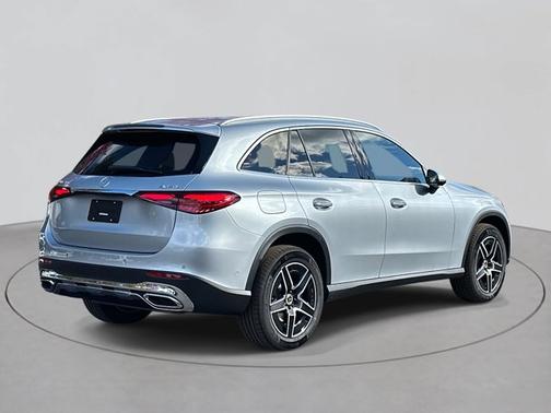 2026 Mercedes-Benz GLC 300 Base