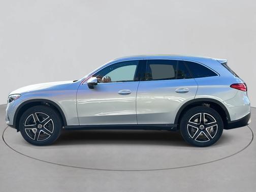 2026 Mercedes-Benz GLC 300 Base