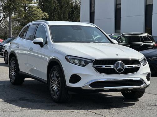 2025 Mercedes-Benz GLC 300 Base