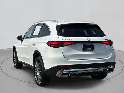 2025 Mercedes-Benz GLC 300 Base