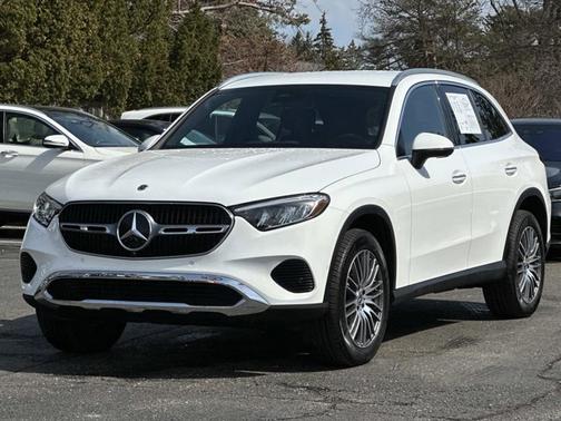 2025 Mercedes-Benz GLC 300 Base