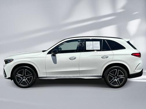 Polar White 2023 Mercedes-Benz GLC 300 Base