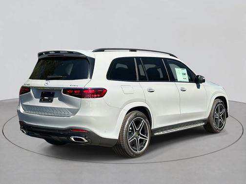 2026 Mercedes-Benz GLS 450 Base