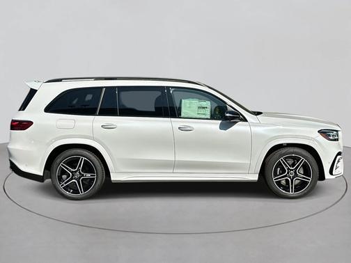 2025 Mercedes-Benz GLS 450 Base