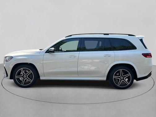 2025 Mercedes-Benz GLS 450 Base