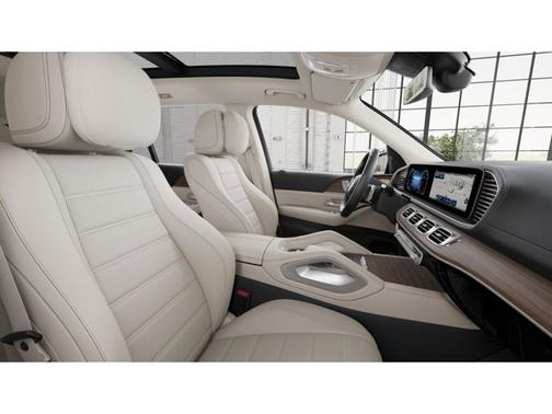 2025 Mercedes-Benz GLS 450 Base
