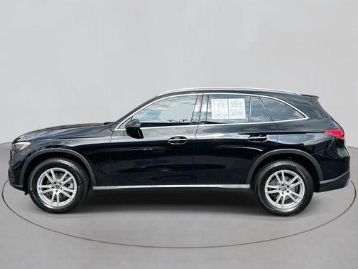 2023 Mercedes-Benz GLC 300 Base