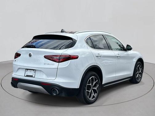 2019 Alfa Romeo Stelvio Ti