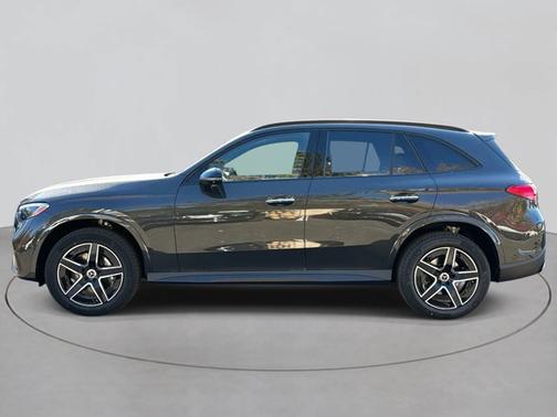 2026 Mercedes-Benz GLC 300 Base