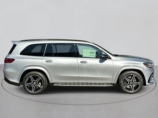2025 Mercedes-Benz GLS 450 Base