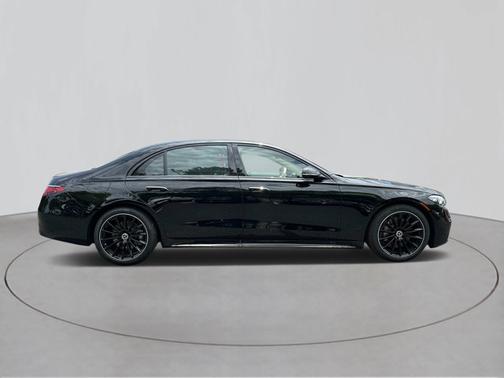 2025 Mercedes-Benz S-Class S 580