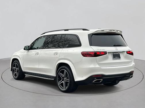 2026 Mercedes-Benz GLS 450 Base