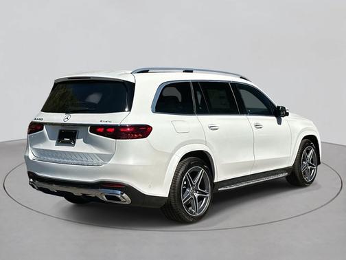 2025 Mercedes-Benz GLS 450 Base