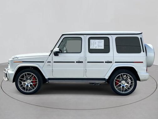 MANUFAKTUR Moonlight White Metallic 2022 Mercedes-Benz G-Class AMG G 63