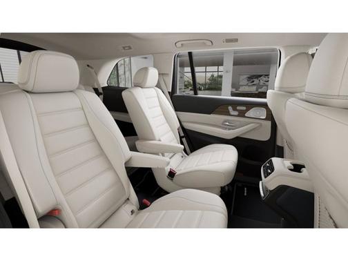 2026 Mercedes-Benz GLS 450 Base