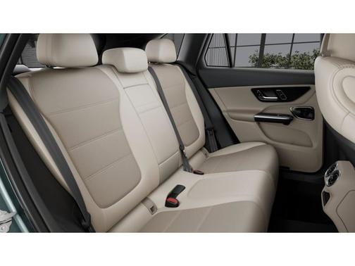2025 Mercedes-Benz GLC 300 Base