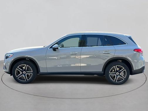 2026 Mercedes-Benz GLC 300 Base