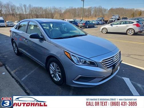 2017 Hyundai SONATA SE