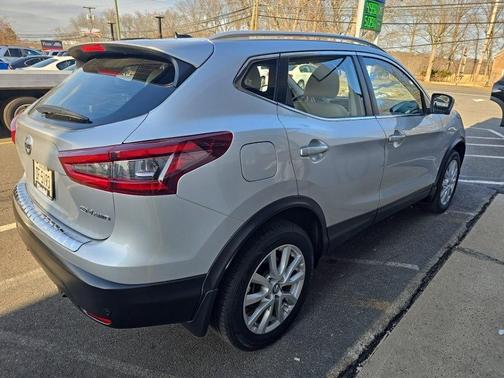 2020 Nissan Rogue Sport SV