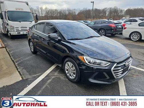 2018 Hyundai ELANTRA SE
