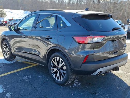 2020 Ford Escape SEL