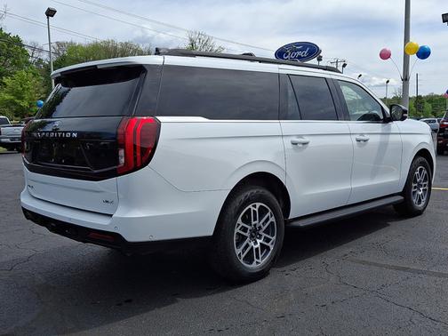 OXFORD WHITE 2025 Ford Expedition ACTIVE