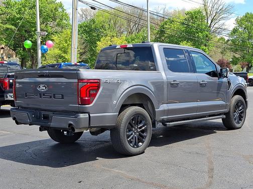 CARBONIZED GRAY METALLIC 2025 Ford F-150 LARIAT