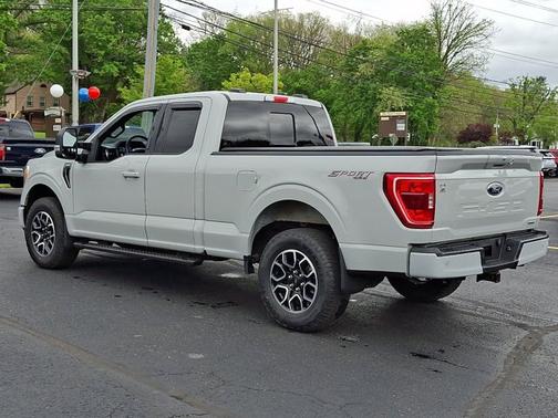 AVALANCHE 2023 Ford F-150 XLT