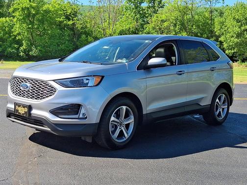 ICONIC SILVER 2024 Ford Edge SEL