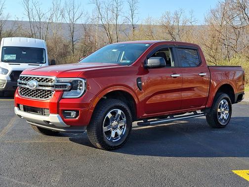 HOT PEPPER RED MET TINT CC 2024 Ford Ranger XLT