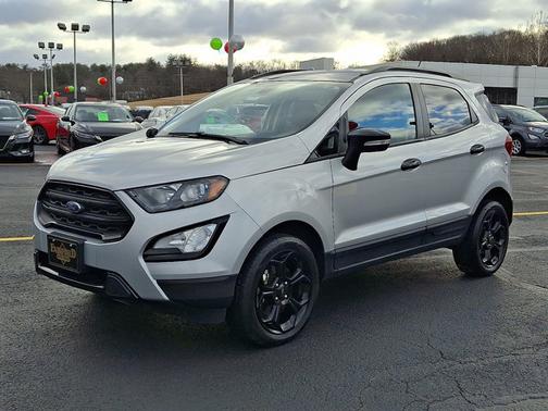 2022 Ford EcoSport SES