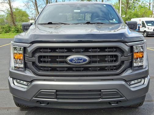 CARBONIZED GRAY METALLIC 2023 Ford F-150 XLT