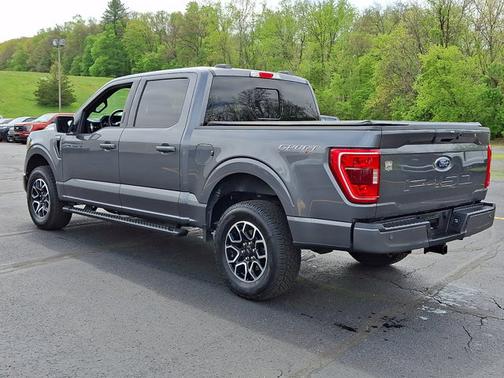 CARBONIZED GRAY METALLIC 2023 Ford F-150 XLT