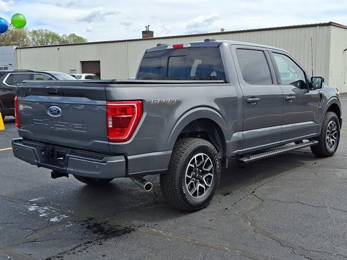 CARBONIZED GRAY METALLIC 2023 Ford F-150 XLT