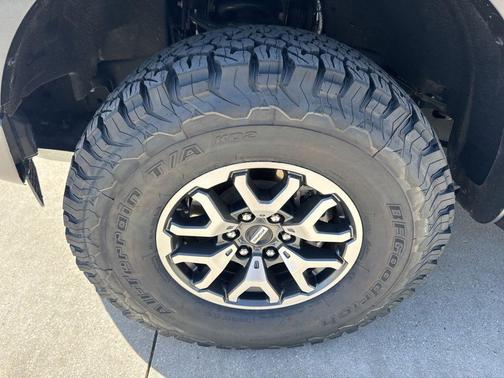 Iconic Silver Metallic 2022 Ford F-150 Raptor
