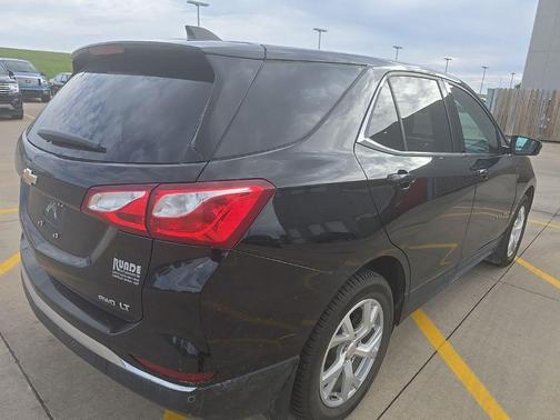 Mosaic Black Metallic 2020 Chevrolet Equinox 1LT