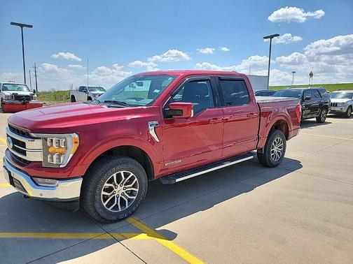 Rapid Red Metallic Tinted Clearcoat 2021 Ford F-150 Lariat