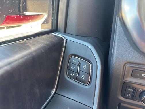 Rapid Red Metallic Tinted Clearcoat 2021 Ford F-150 Lariat