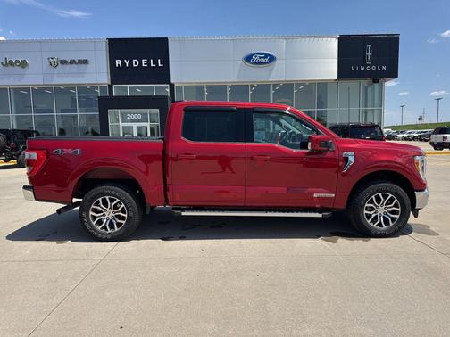 Rapid Red Metallic Tinted Clearcoat 2021 Ford F-150 Lariat