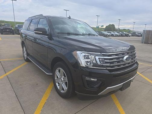 Agate Black Metallic 2021 Ford Expedition XLT