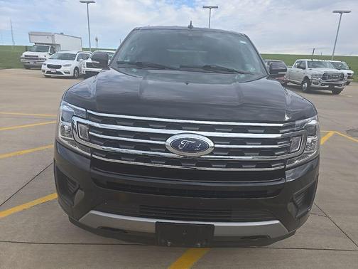 Agate Black Metallic 2021 Ford Expedition XLT