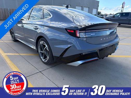 Transmission Blue 2025 Hyundai SONATA SEL