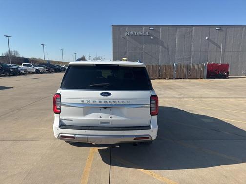 2023 Ford Expedition Platinum