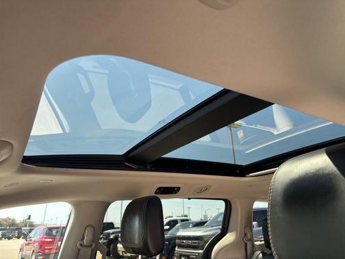 Ceramic Gray Clearcoat 2023 Chrysler Pacifica Limited