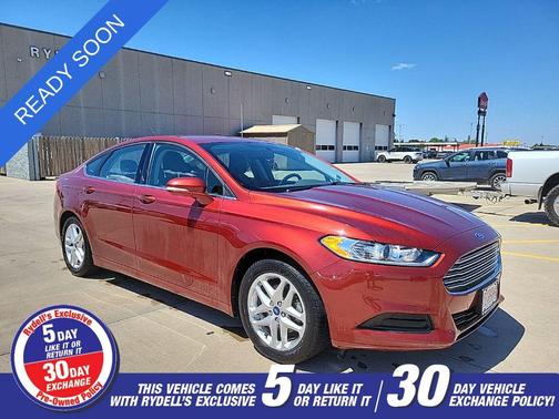 Ruby Red Metallic Tinted Clearcoat 2014 Ford Fusion SE