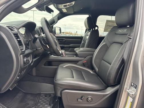 2026 RAM 1500 RHO Crew Cab 4x4 5'7' Box