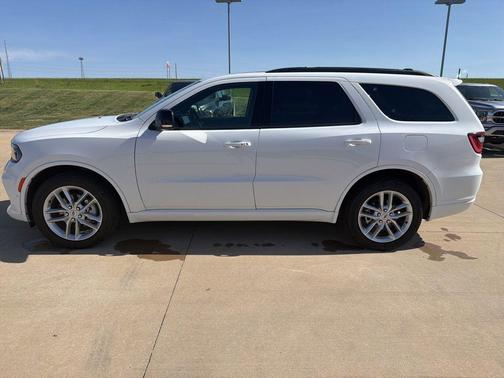 White Knuckle Clearcoat 2026 Dodge Durango GT Plus