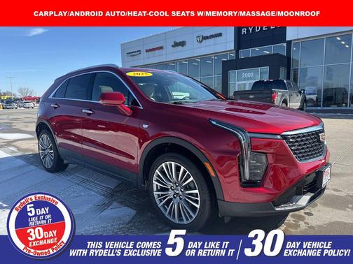 2025 Cadillac XT4 Premium Luxury